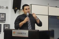 Junior sugere a criação de quiosques na Praça Ilberto Effting