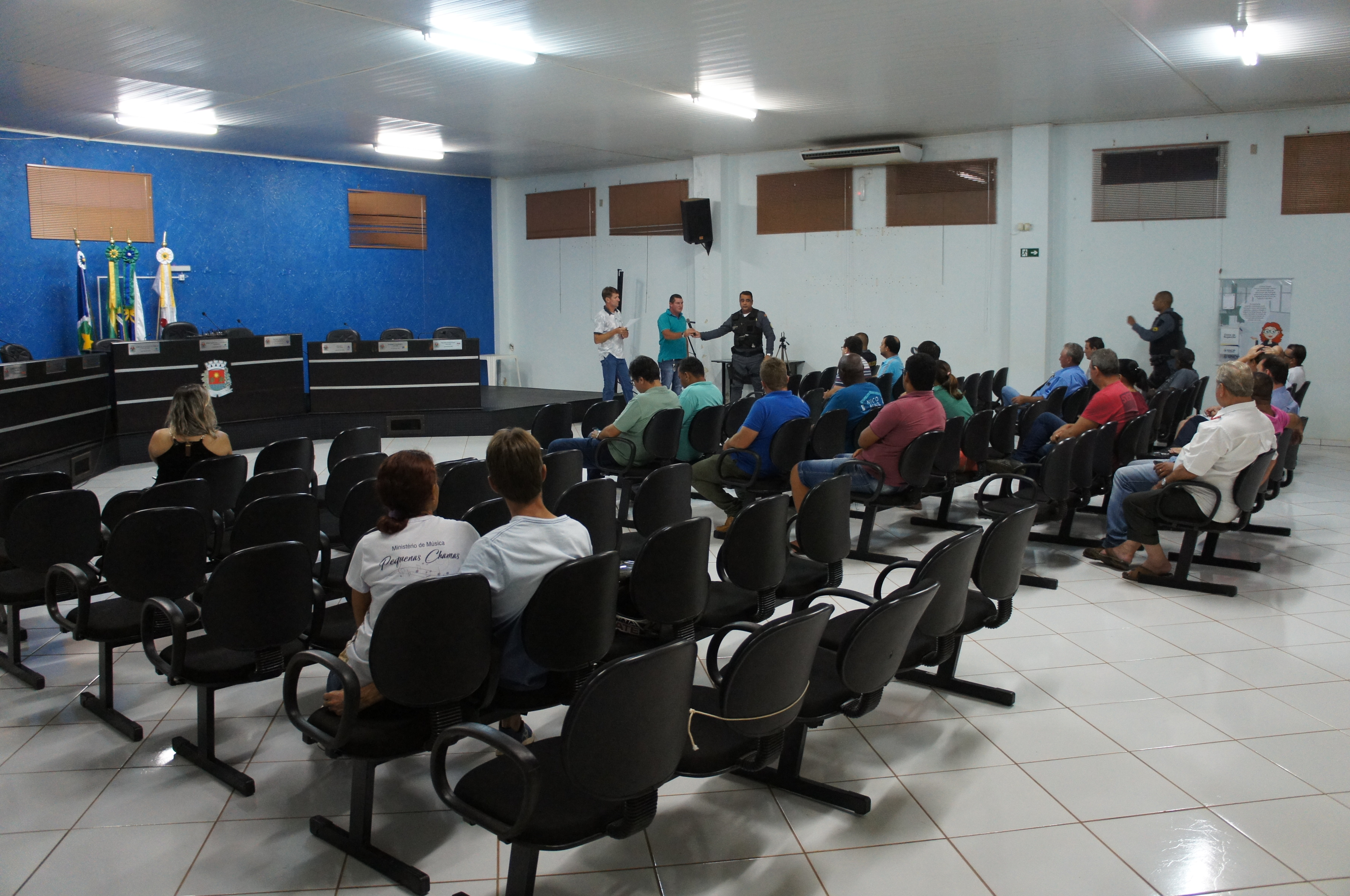 Pouca participação popular marca a audiência sobre a criação do Departamento de Trânsito