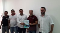 Vereadores visitam AMM e tratam sobre a  construção do pórtico municipal
